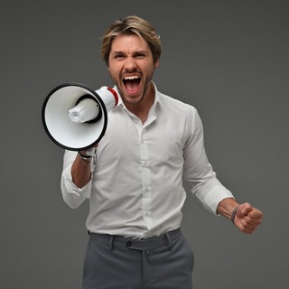 Логотип @amromanov - ROMANOV