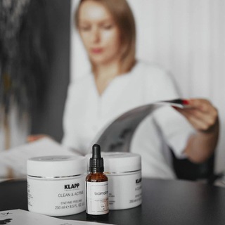 Логотип @amurwomenbeauty - НЕКОСМЕТОЛОГ. РЕШАЮ ПРОБЛЕМЫ!