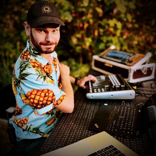 Логотип @ananasmancanal - Ananas-Man🦸🏻‍♂🍍🍍☝️🌞