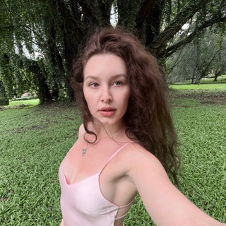 Логотип @AnastasiaCaracal - Anastasia Caracal