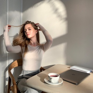 Логотип @anastasiachazmava - Anastasia Chazmava