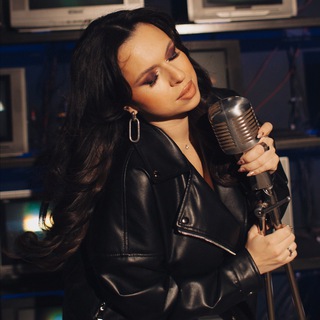 Логотип @anastasiatris1 - Анастасия Гришина