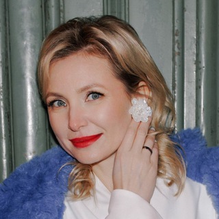 Логотип @anastasiyuvarova_psy - Новая глава жизни