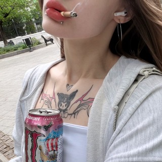 Логотип @anbeliwee - 🎀