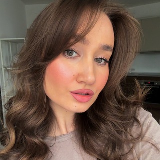 Логотип @andreevasvetaaa - записки визажистки