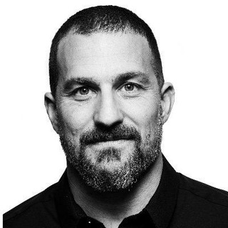 Логотип @andrewhuberman - Andrew D. Huberman