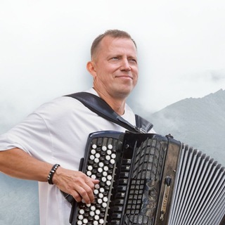 Логотип @andreykir_music - АНДРЕЙ КИРИЕНКО - баянист виртуоз