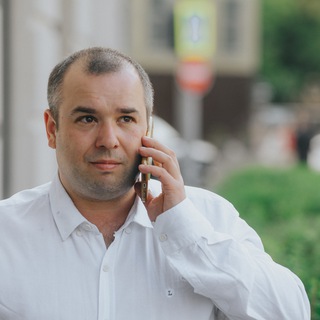 Логотип @andrianovznaet - Политолог Александр Андрианов