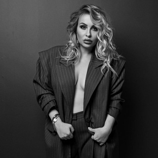 Логотип @anettalegkostupova - Ягода малина