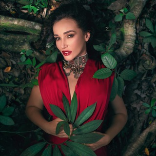 Логотип @anfisachehova_ease - МИР ЛЁГКОСТИ 🧚🏽‍♀️ с Анфисой Чеховой