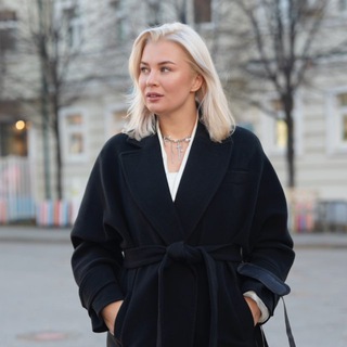 Логотип @anisimova_top - Проявляя жизнь 🎞️ Елизавета Анисимова