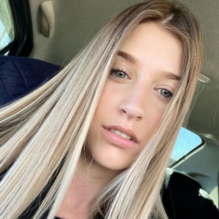 Логотип @ann_four - Аня Павлова, дизайнер в IT