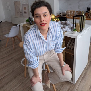 Логотип @annakruzhalova - Психолог Анна Кружалова 🐝