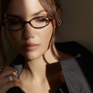 Логотип @annanikiforonaaa - Это Аня!