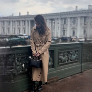 Логотип @annanoirbooks - Анна Нуар🖤книги, кофе, Петербург