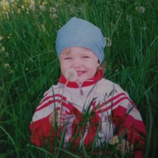 Логотип @annatarasenkooo - tarasenko