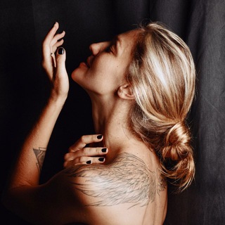 Логотип @annatrish_danceyourself - Анна Триш: «Танцуй Себя»