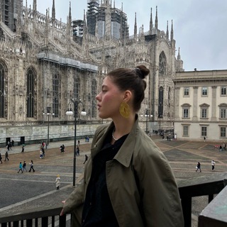 Логотип @anniibur - Anniibur