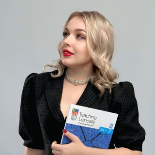 Логотип @annshirokolava - anna.english.prof