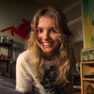 Логотип @annstaroverova - это я