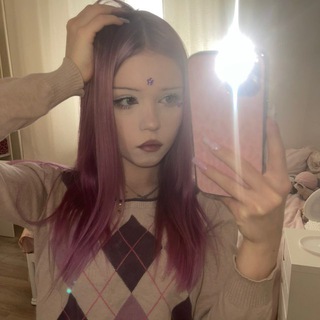 Логотип @anntezwii - аня антезви🪽