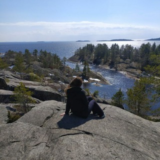 Логотип @annyshkaputeshestvennica - Аннушка Путешественница