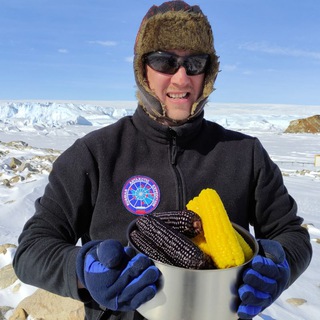 Логотип @antarcticook - Антарктический🧊 Шеф-повар. Антарктида постфактум