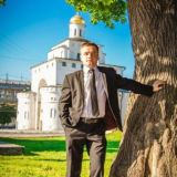 Логотип @antoniomineev - Антон Минеев