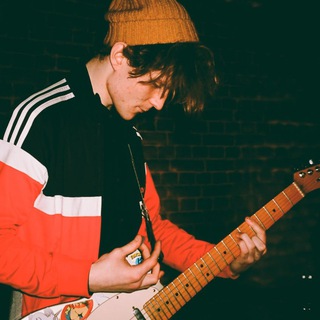 Логотип @antoshkavaraksin - Антошка Вараксін