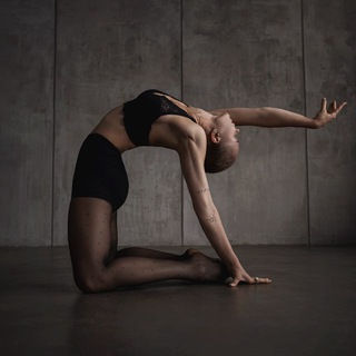 Логотип @anurka_shul - Аня | Осанка и гибкость