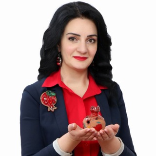 Логотип @anushtheblogger - Anush The Blogger