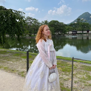 Логотип @anuta_narynskaya - Аня в Пусане | Корея