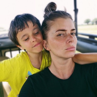 Логотип @anyaadler - Anya Adler