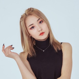 Логотип @anyadyu - Анька Банька