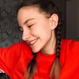 Логотип @anyaklukovka - морс из ягод клюквы🍿