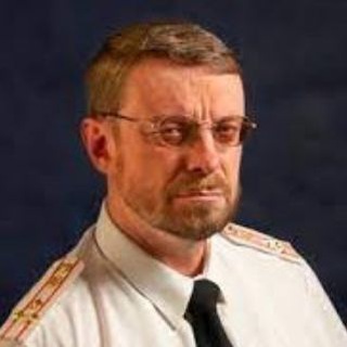 Логотип @apdevyatov - Избранный Девятов