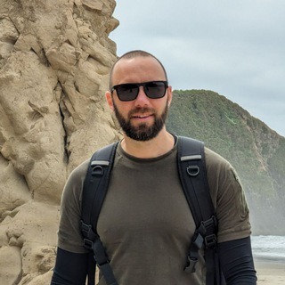 Логотип @apeikin_news - Apeikin. Спорт. Палітыка.