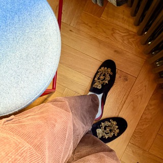 Логотип @apolonovinteriors - 🪽 ХРАМ АПОЛОНА 🪽| Ναός του Απόλωνα