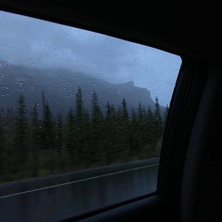 Логотип @arabskiyetsitaty - арабские цитаты. 🤍