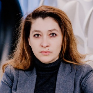 Логотип @aralova_channel - Аралова, на А