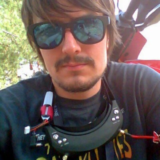 Логотип @areyouro_fpv - areyouroo