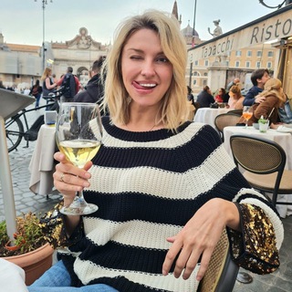 Логотип @arharova_katya - "В гостях у Кати Архаровой"