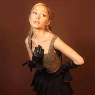 Логотип @arianagedit - arianagedit