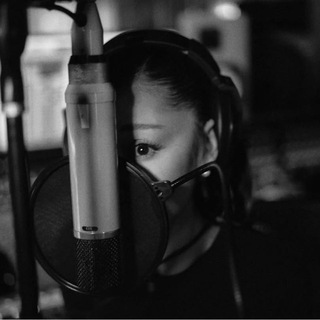Логотип @arianagrande_info - ariana grande info ❀