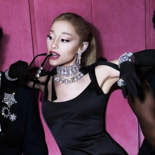 Логотип @arianagrandemedia - Ariana Grande Media ☑️
