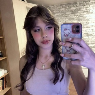 Логотип @arielxmeow - Ариэль мырчит 🎀