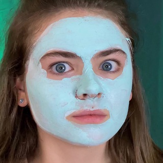 Логотип @arinakhil - Сели и притихли