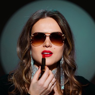 Логотип @arinchozzz - ARINA TROFIMOVA