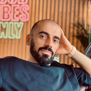 Логотип @armenak_a - Арменак Аветисян