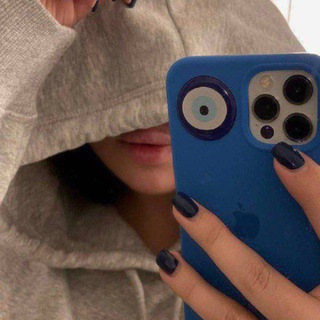 Логотип @aroma_muzik - 𝓪𝓻𝓸𝓶𝓪_𝓶𝓾𝔃𝓲𝓴